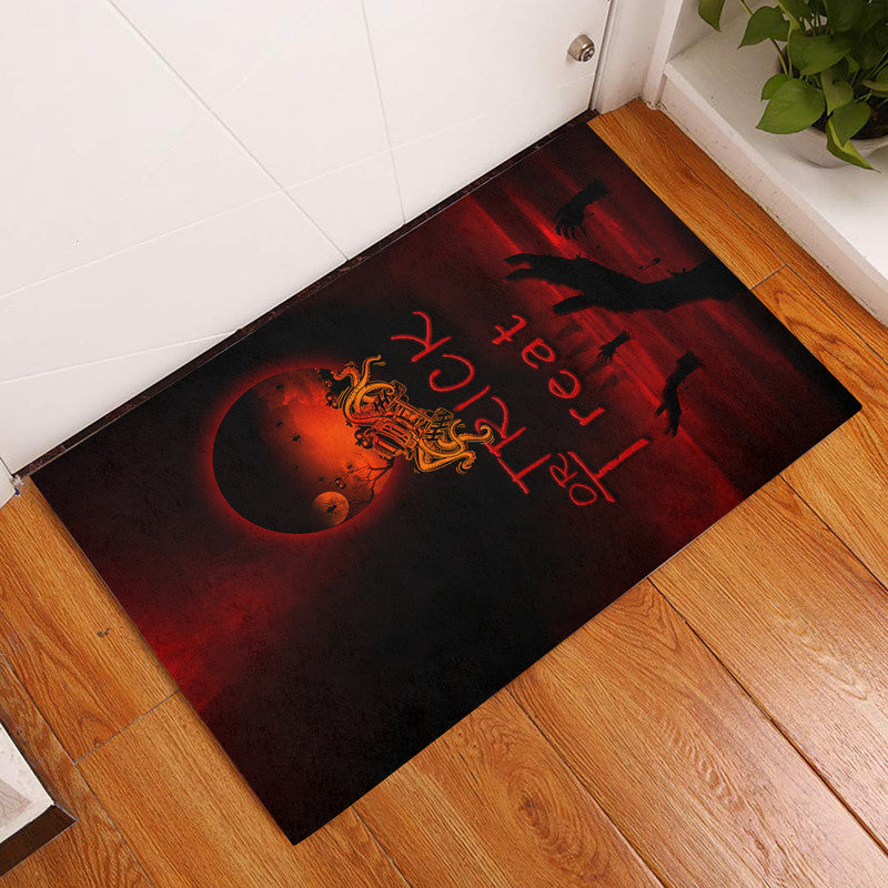jeep-moon-door-mat-horror-zombie-hand