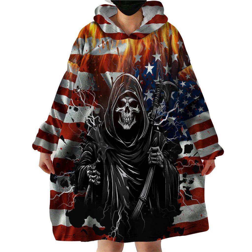 America Live It Love it Or Get the Hell Out Wearable Blanket Hoodie TS04 - The Mazicc - Adult - One Size - Multicolor