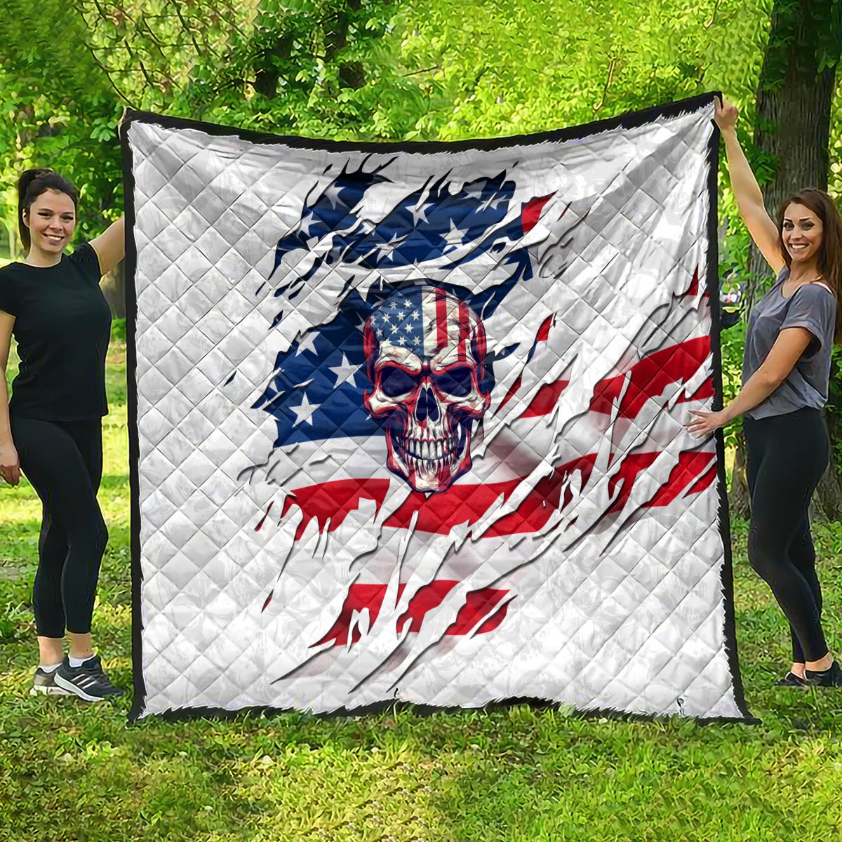 American Flag Skull Quilt DT02 - The Mazicc - Single - 130cm x 150cm - White