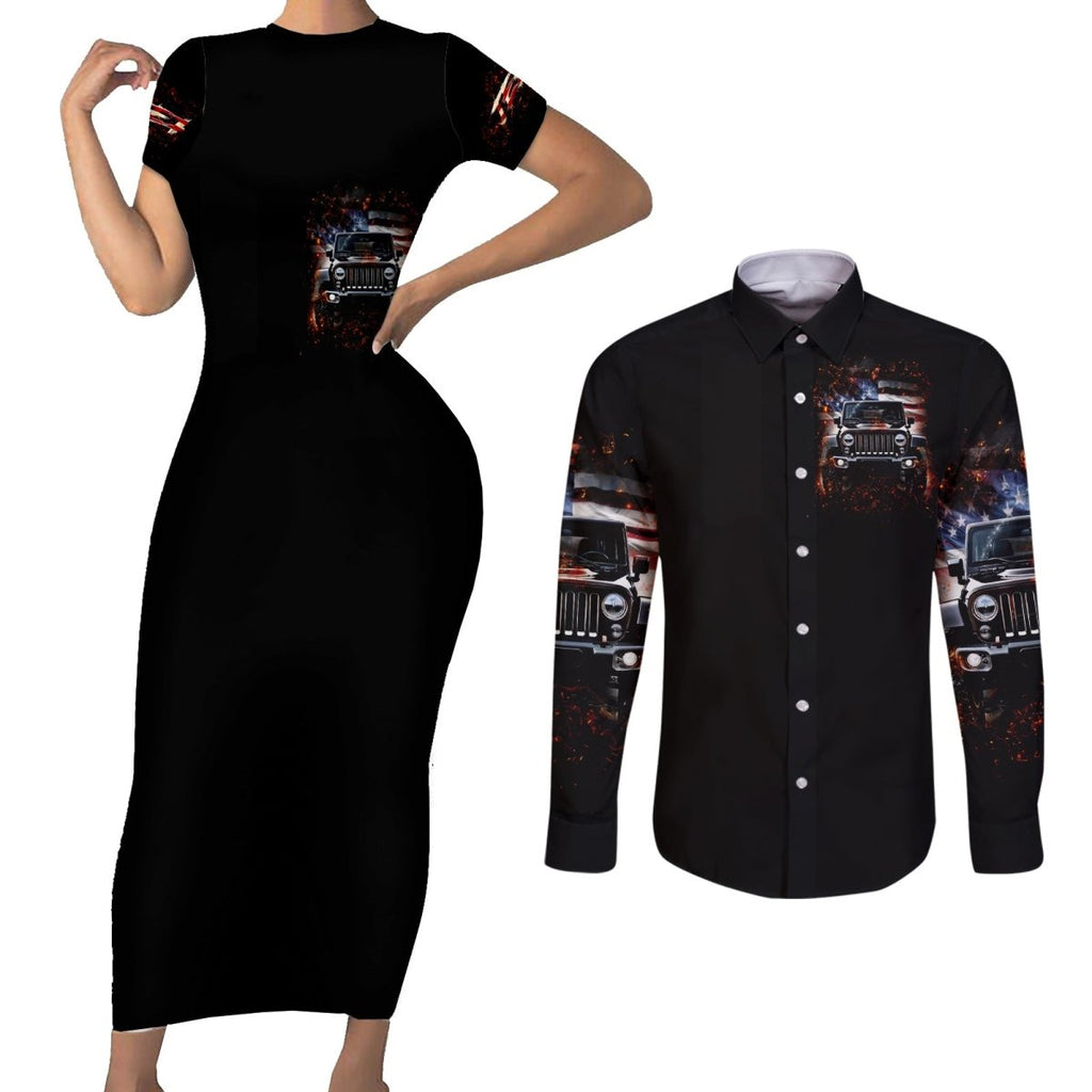 American Jeep Couples Matching Short Sleeve Bodycon Dress and Long Sleeve Button Shirt Never Underestimate An Old Man With A Jeep DT01 - The Mazicc - S - S - Black
