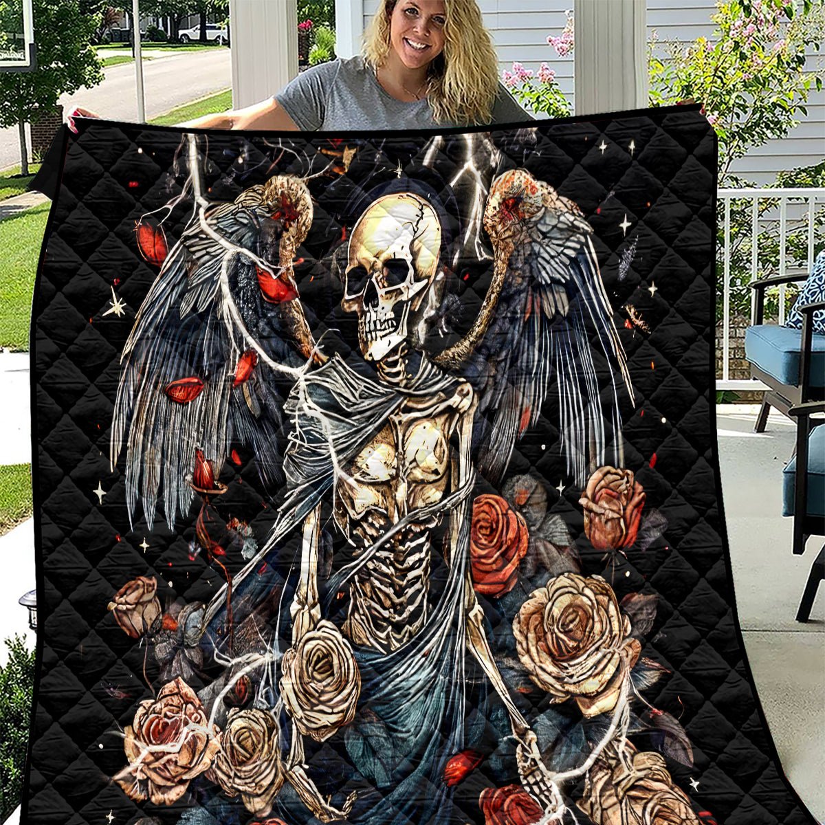 Angel Skull Quilt Sometimes An Angel Sometimes A Hellraiser DT01 - The Mazicc - Single - 130cm x 150cm - Black
