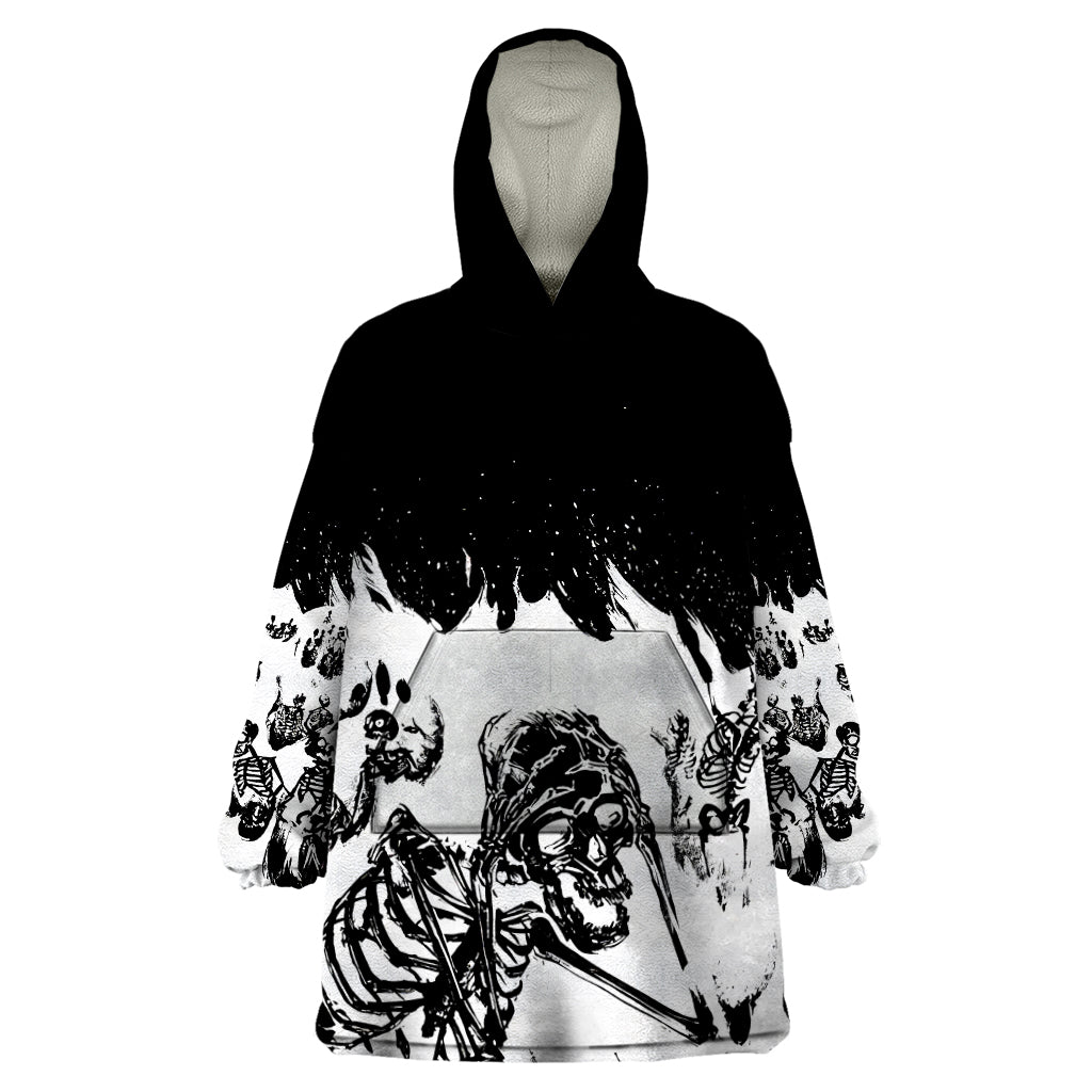 fire-skull-wearable-blanket-hoodie-scream-in-fire