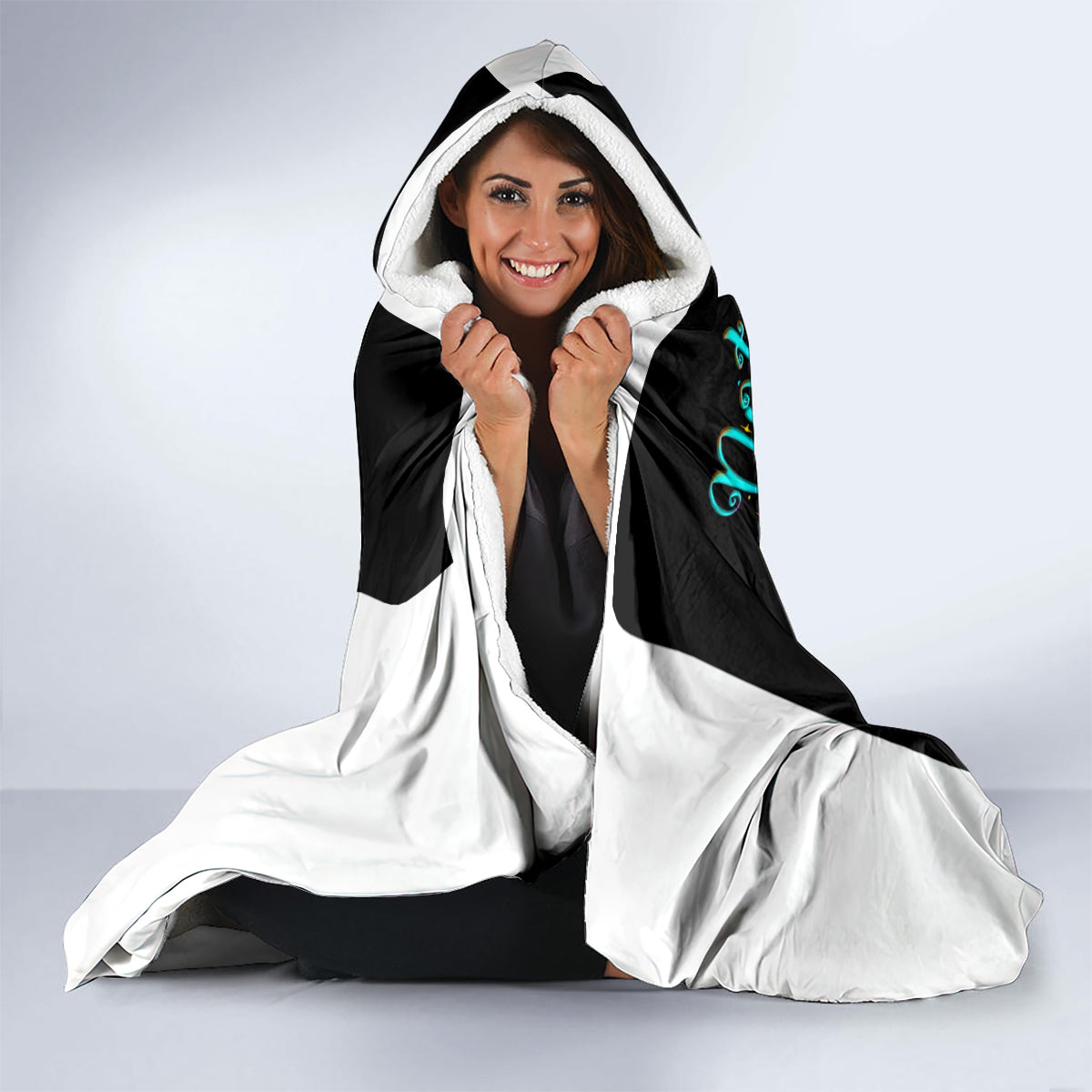 blue-jeep-hooded-blanket-not-all-who-wander-are-lost