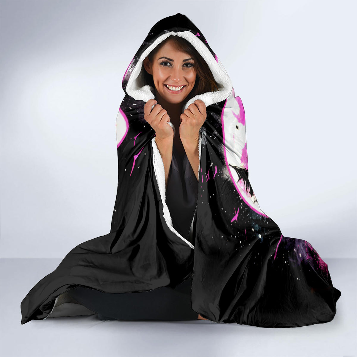 pink-jeep-hooded-blanket-not-all-who-wander-are-lost
