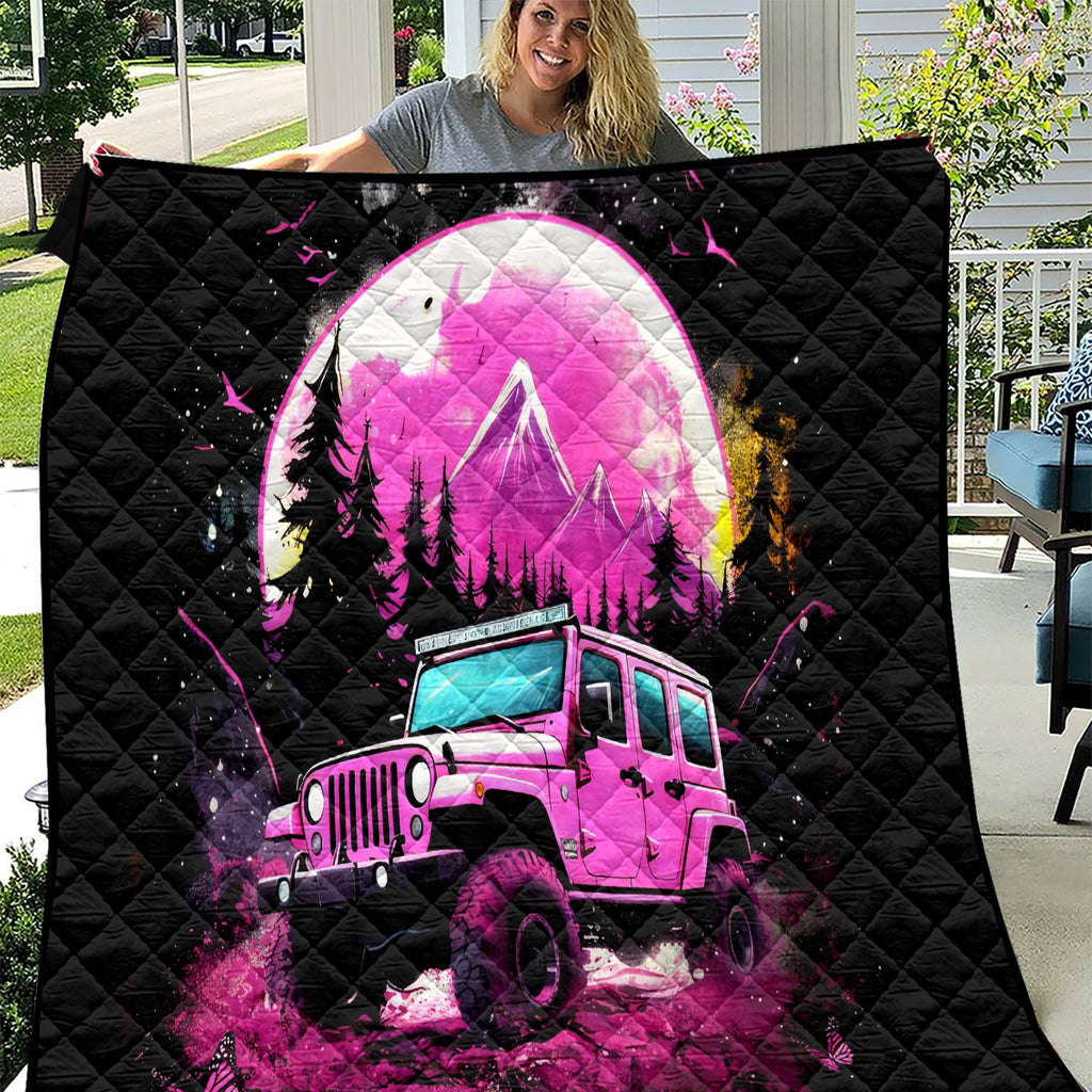 pink-jeep-quilt-not-all-who-wander-are-lost