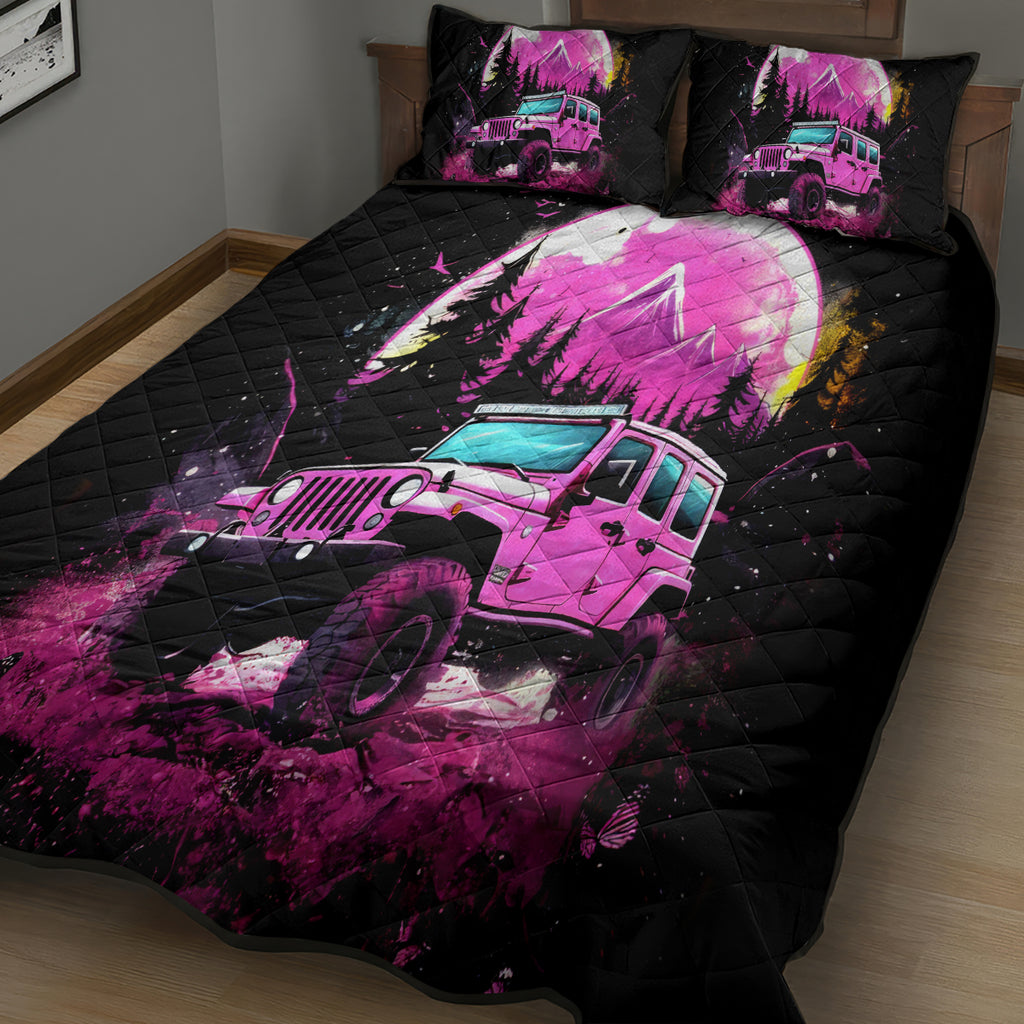 pink-jeep-quilt-bed-set-not-all-who-wander-are-lost