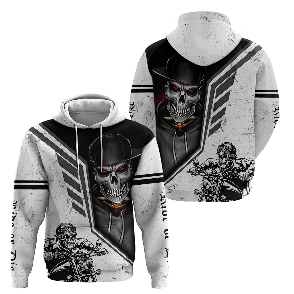 skull-hoodie-riding-motocycle