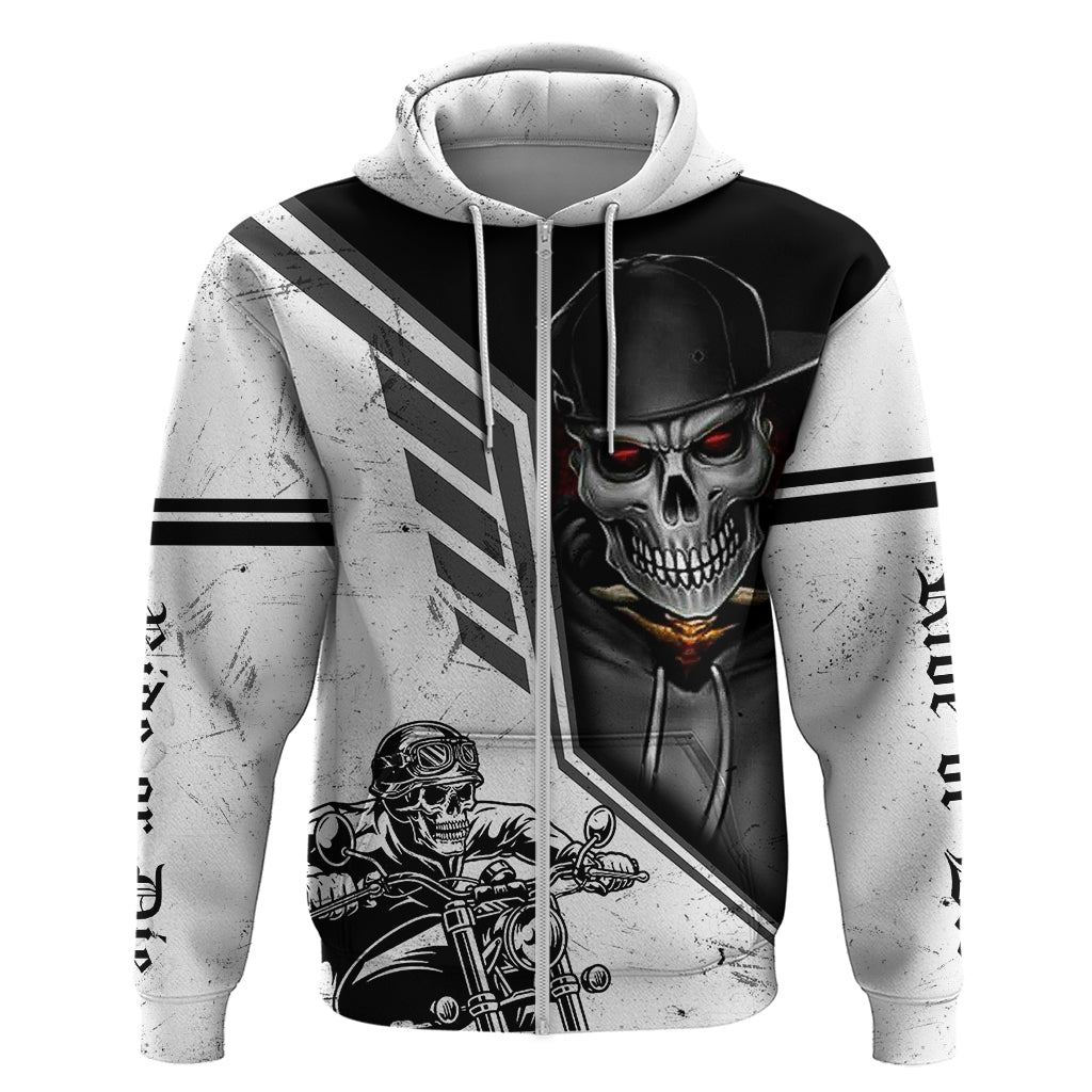 skull-hoodie-riding-motocycle