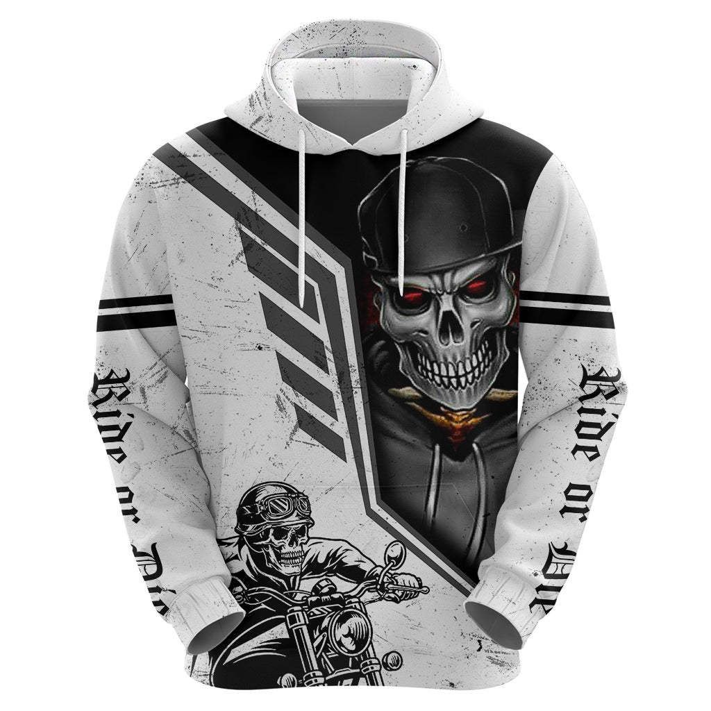 skull-hoodie-riding-motocycle