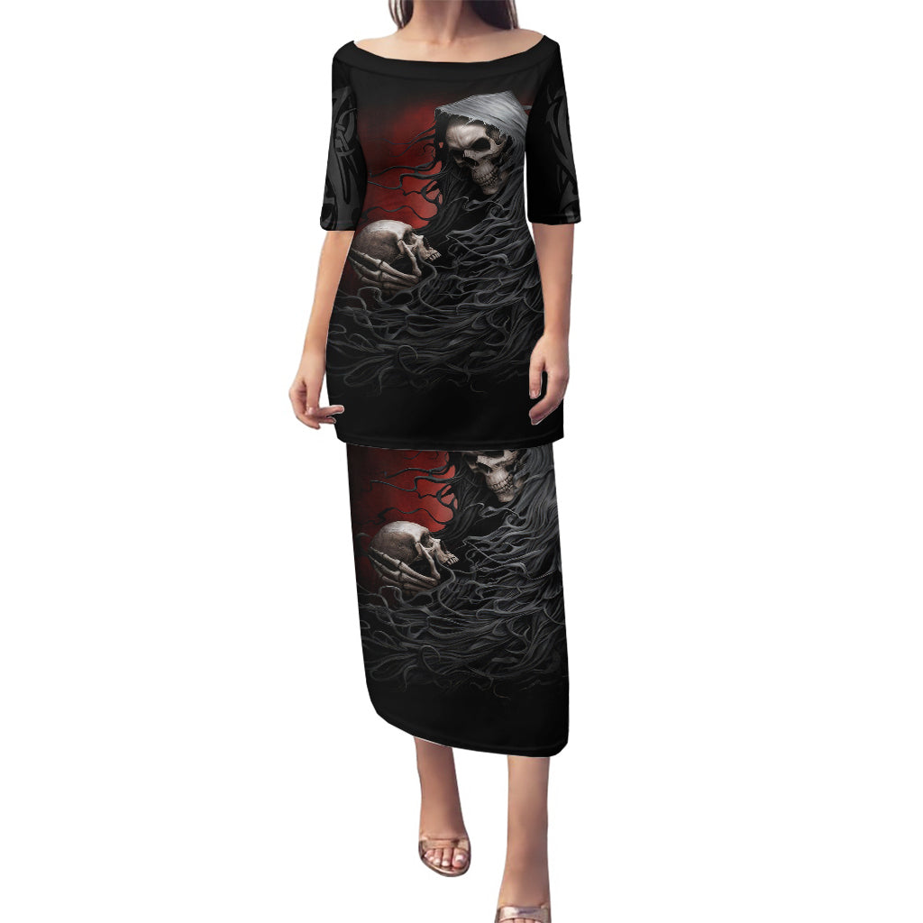 skull-puletasi-death-angel-hold-skull