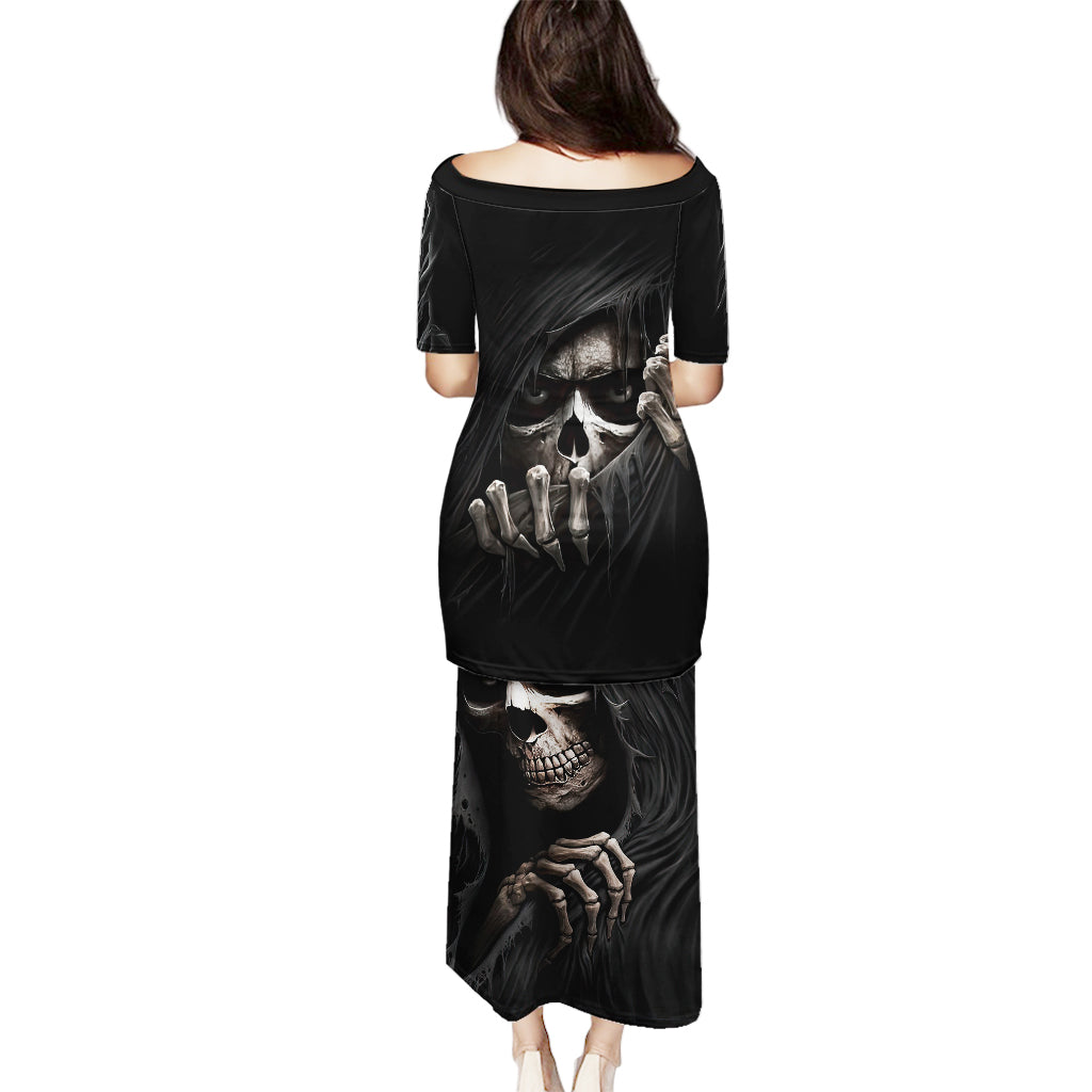 skull-puletasi-evil-skeleton-look-inside