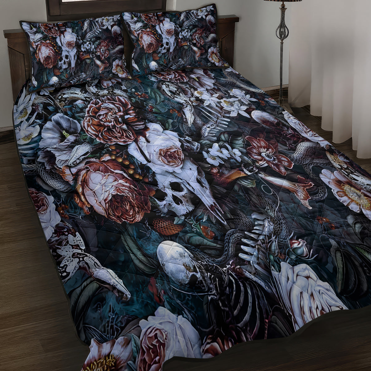 skulls-white-nightmare-quilt-bed-set