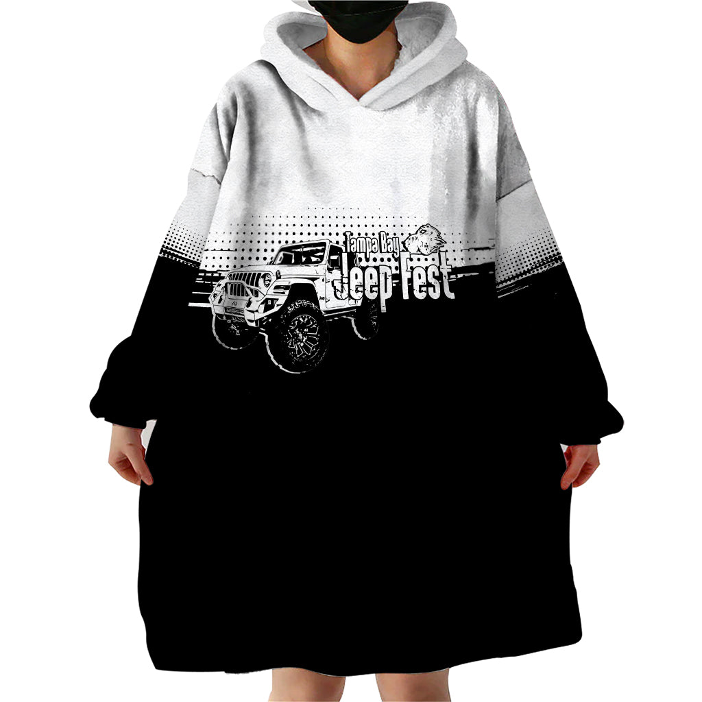 tamba-bay-jeep-fest-wearable-blanket-hoodie-grunge-vibe-white-style