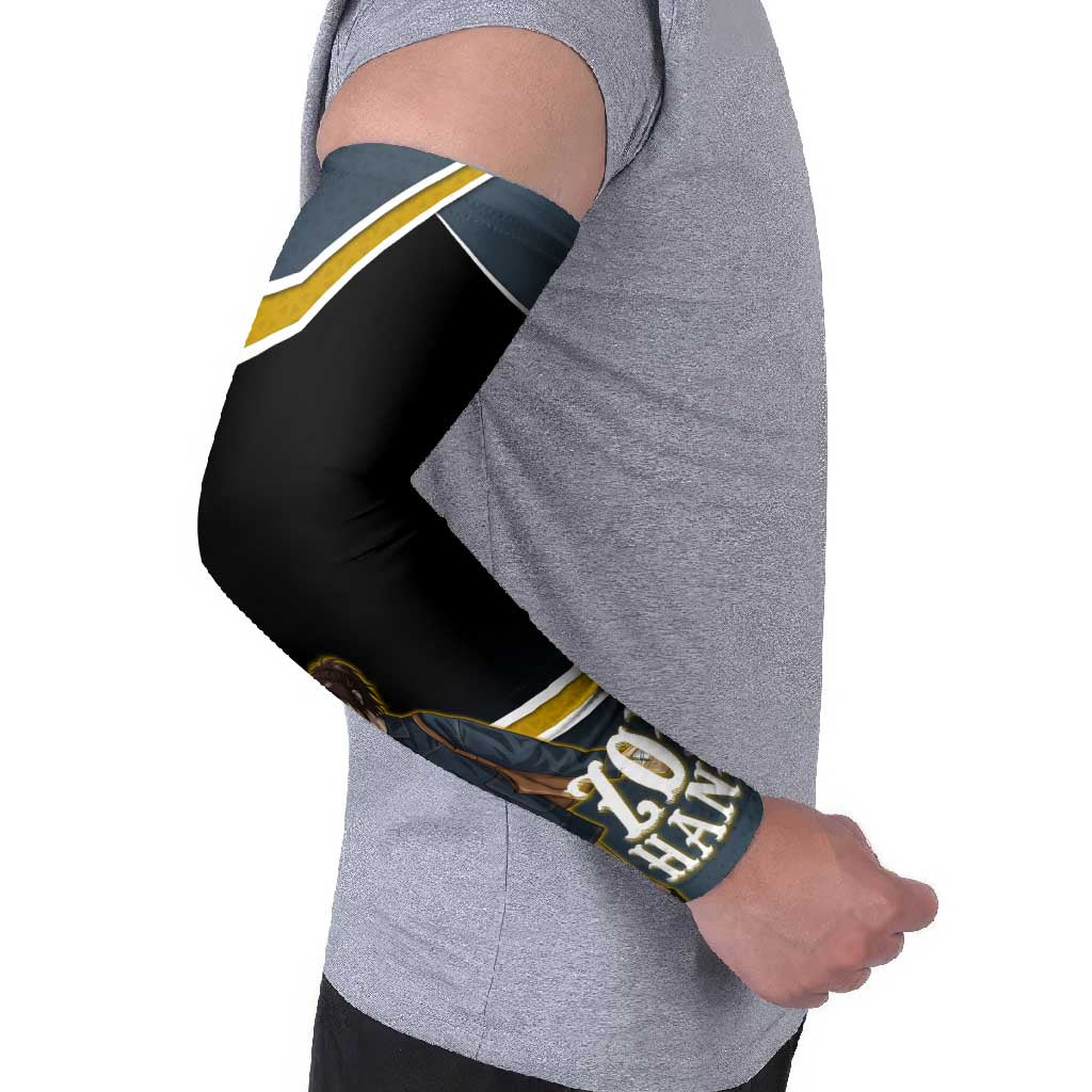 Zoe Hange Attack on Titan Arm Sleeves Anime Urban Chic Illustration
