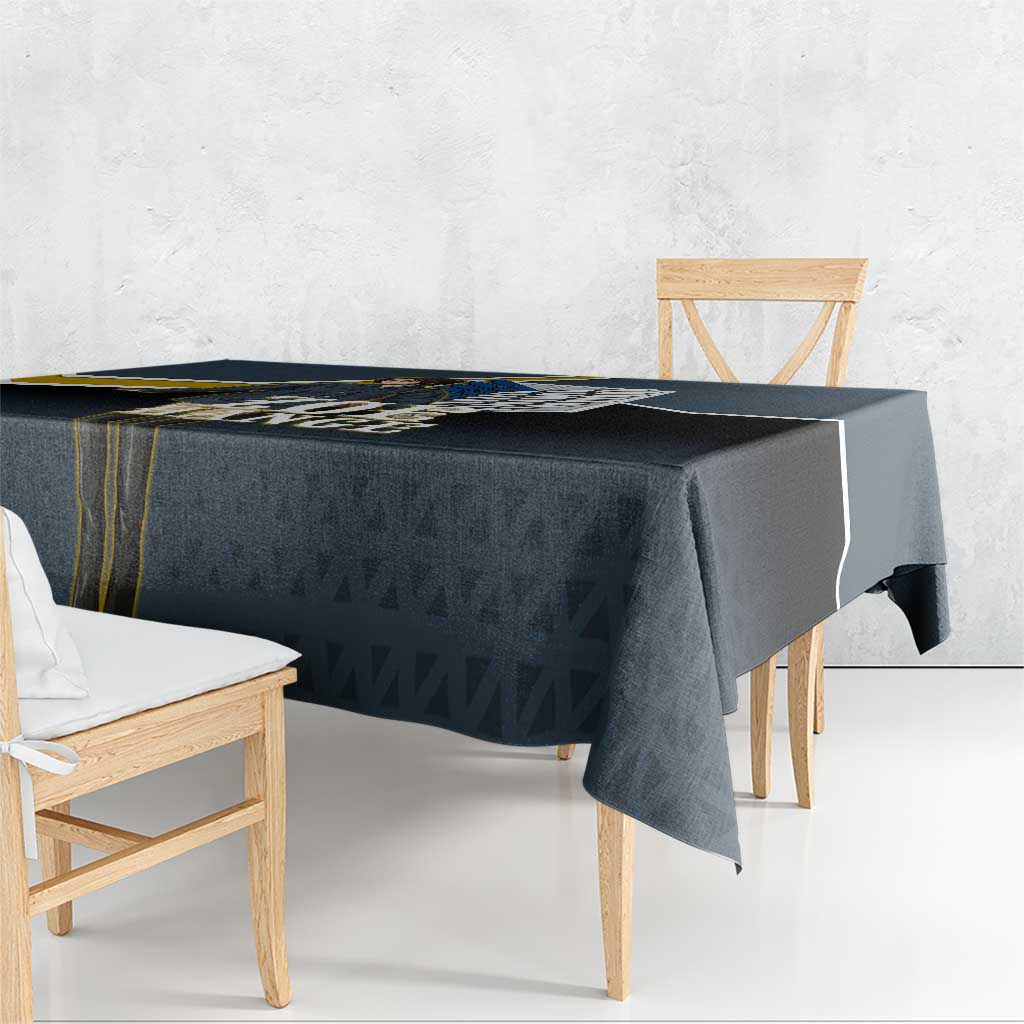 Zoe Hange Attack on Titan Tablecloth Anime Urban Chic Illustration