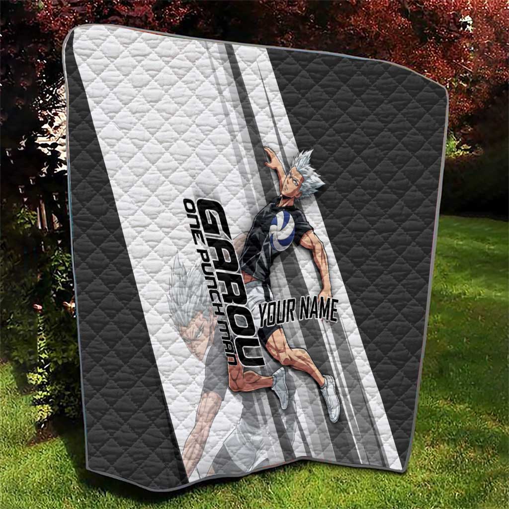 Personalized Garou Volleyball Action Design Quilt with Monochrome Stripes and Dynamic Pose