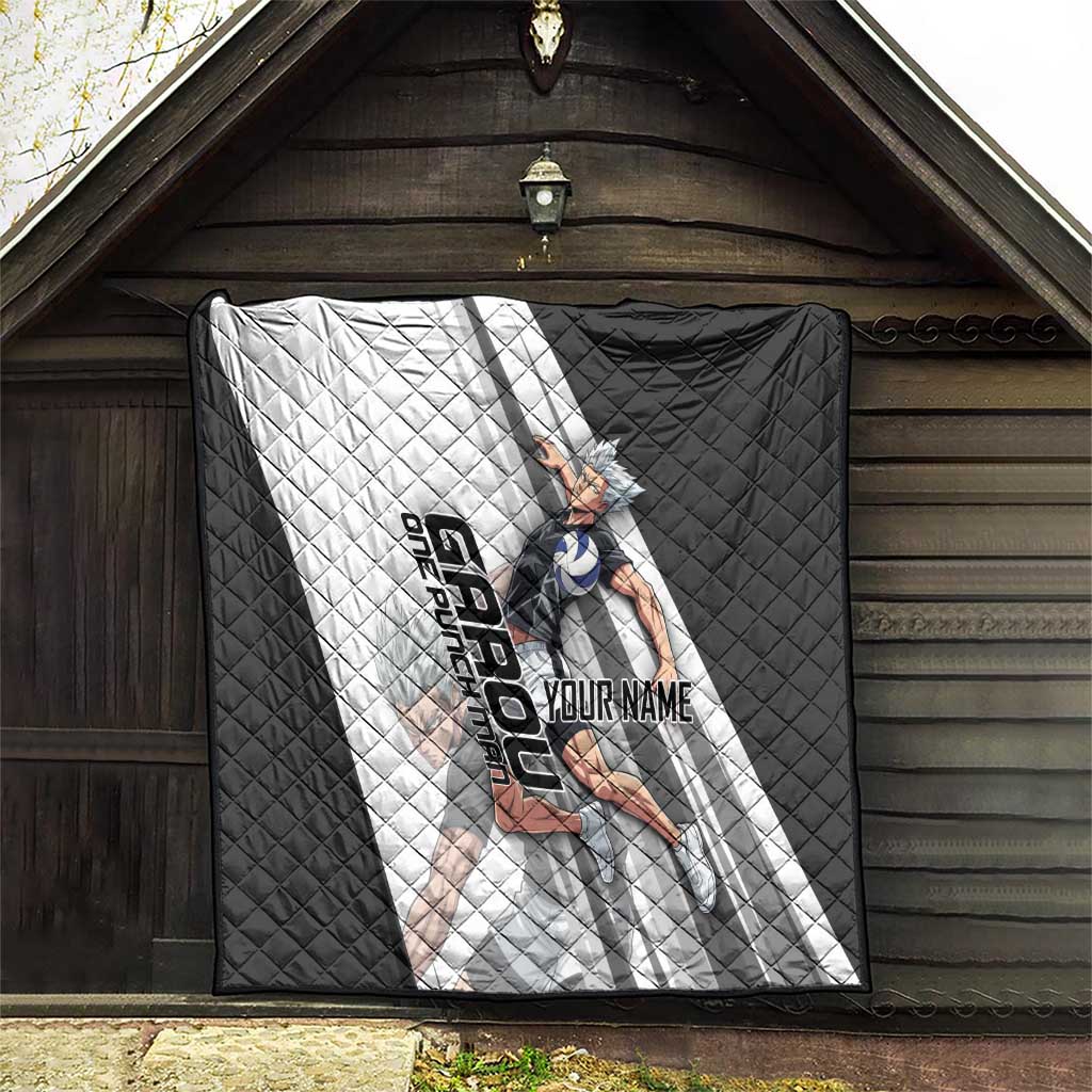 Personalized Garou Volleyball Action Design Quilt with Monochrome Stripes and Dynamic Pose