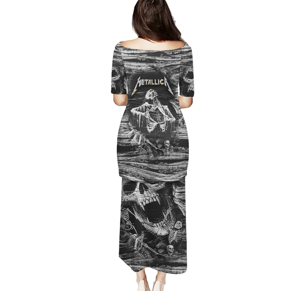black-and-white-metallica-skull-puletasi