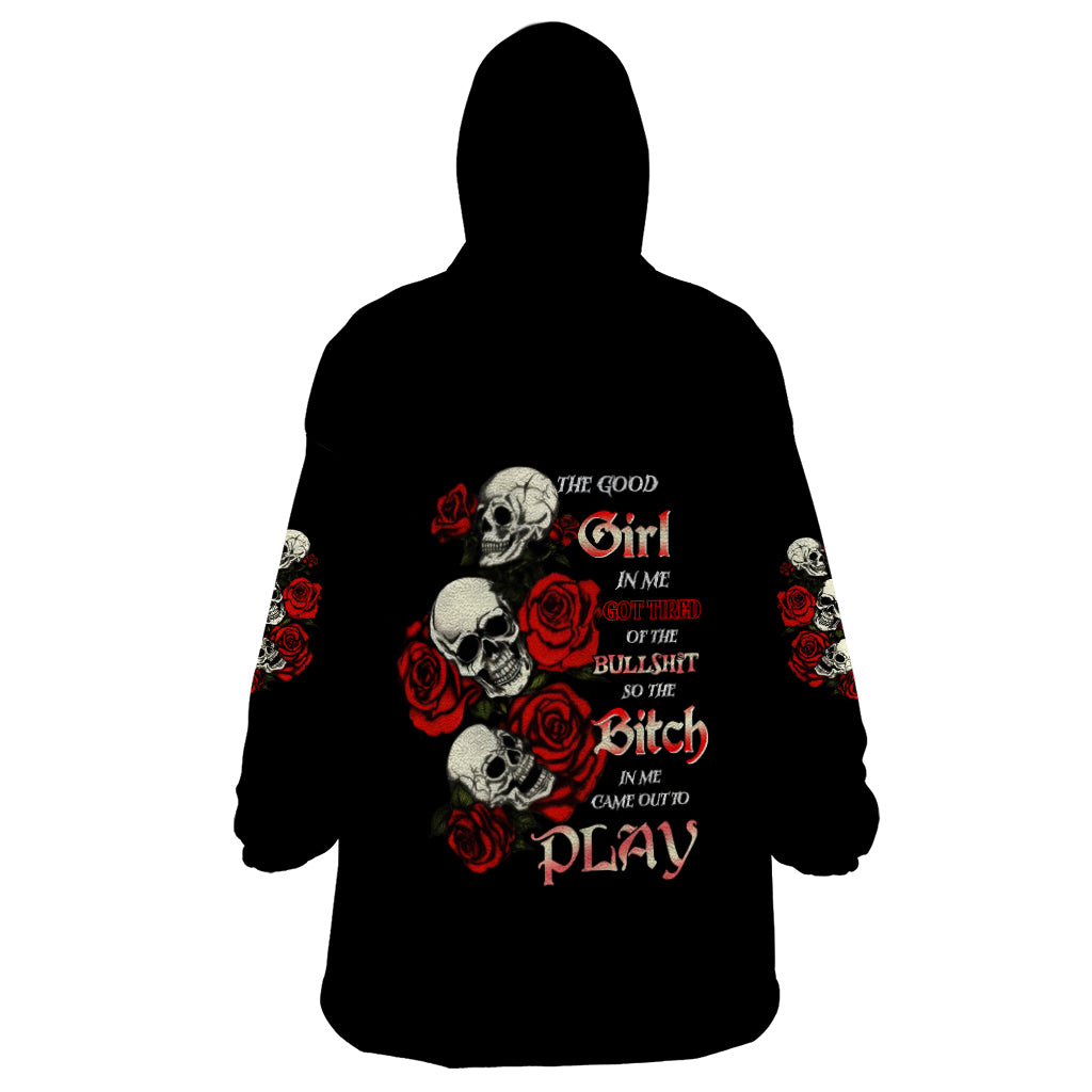 the-good-girl-in-me-3-skulls-rose-vintage-wearable-blanket-hoodie