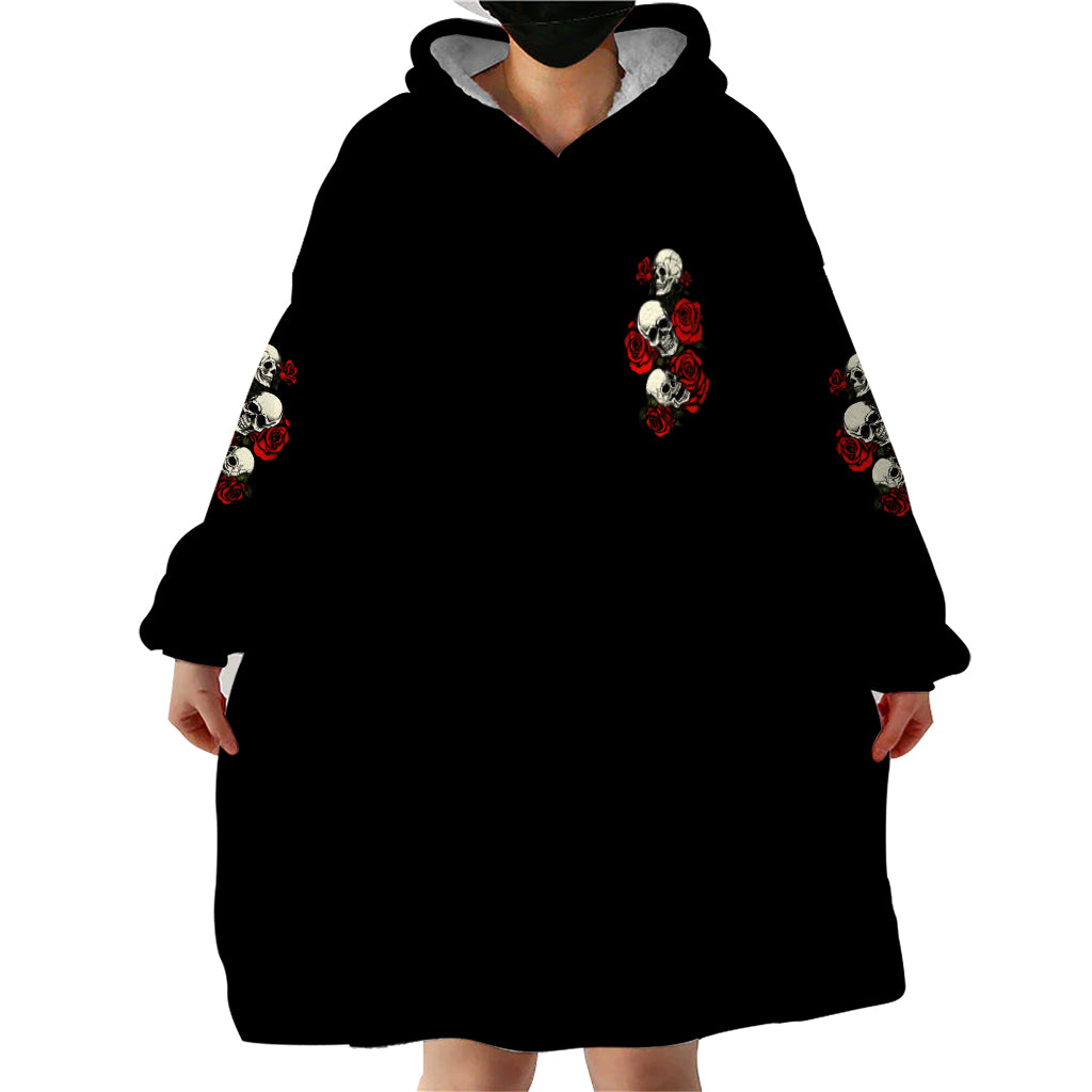 the-good-girl-in-me-3-skulls-rose-vintage-wearable-blanket-hoodie