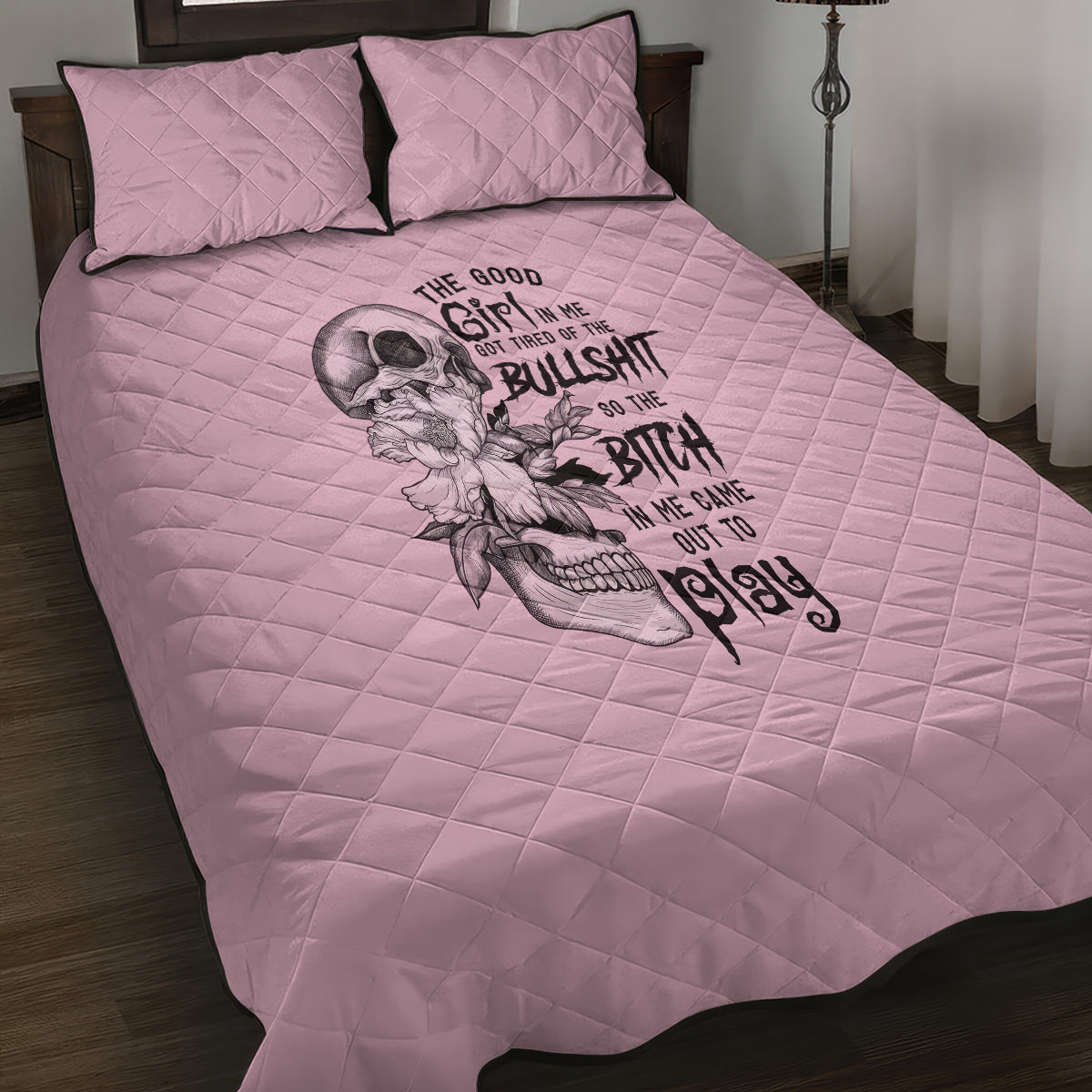 the-good-girl-in-me-got-tired-skull-quilt-bed-set