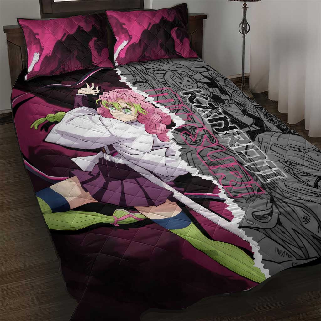 Mitsuri Kanroji Demon Slayer Pink and Black Design Quilt Bed Set with Manga Panels and Love Hashira Theme - The Mazicc