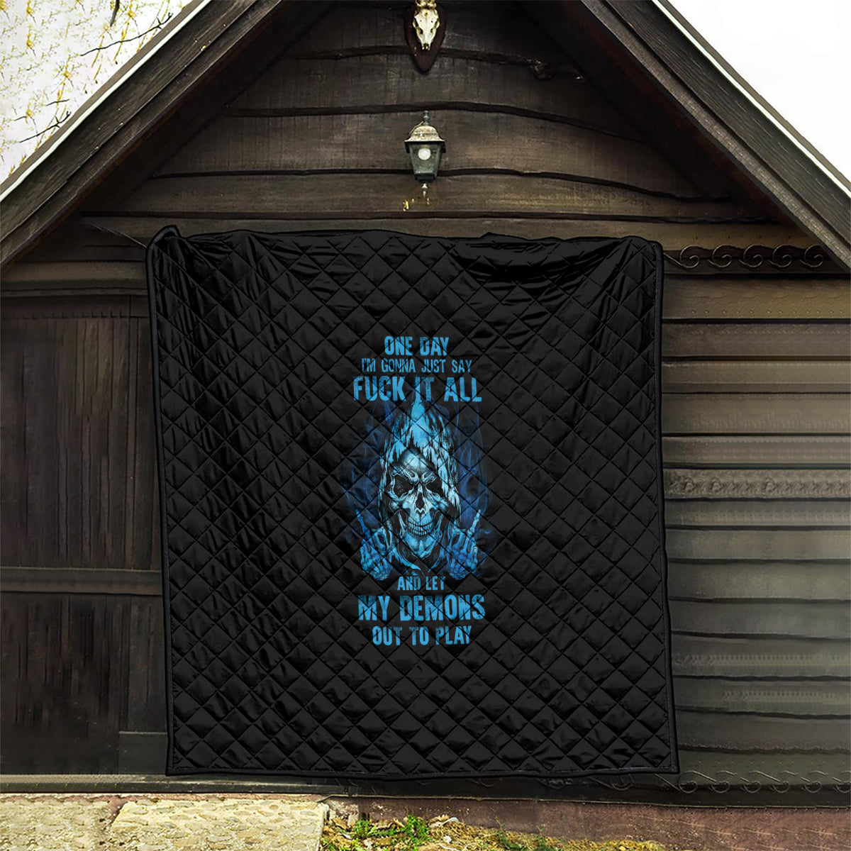 my-demons-out-to-play-skull-quilt