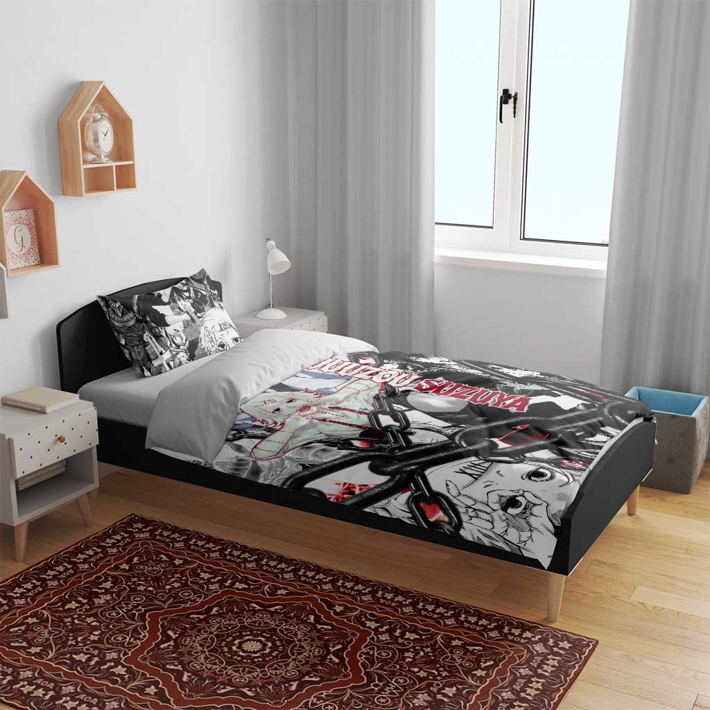 Juuzou Suzuya Tokyo Ghoul Black and White Manga Style Design Bedding Set with Red Accents and Chain Weapon Motif - The Mazicc