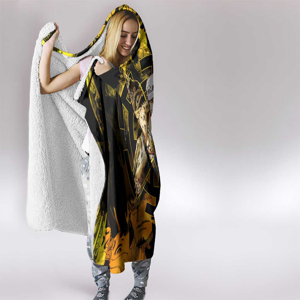 Trafalgar Law One Piece Yellow and Black Theme Hooded Blanket with Jolly Roger Symbol and Manga Panel Design - The Mazicc