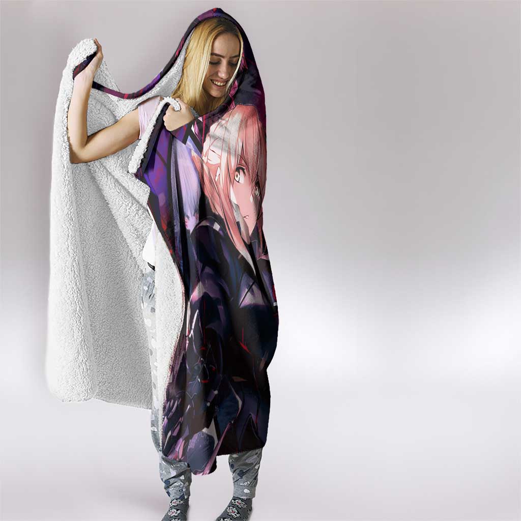Saber Artoria Pendragon Dark Armor Theme Hooded Blanket with Red and Purple Abstract Background Design - The Mazicc