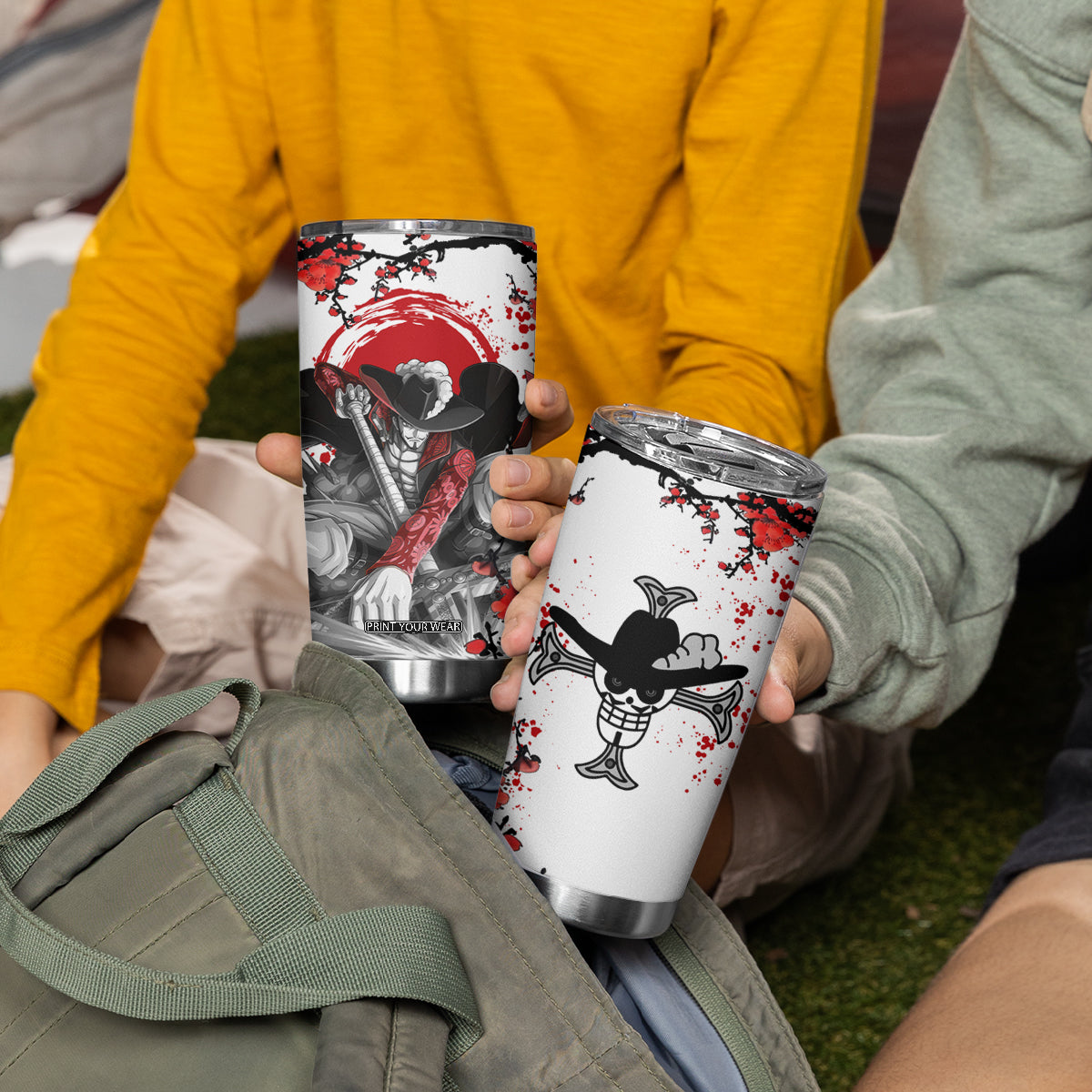 Dracule Mihawk One Piece Tumbler Cup Japan Style Anime