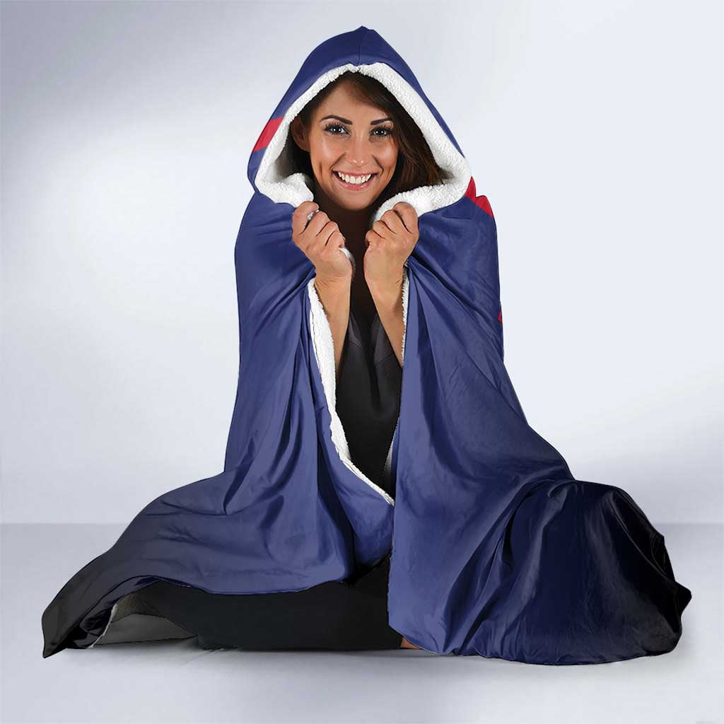 Yuji Itadori from Jujutsu Kaisen Hooded Blanket with Action Pose and Energetic Expressions Design - The Mazicc
