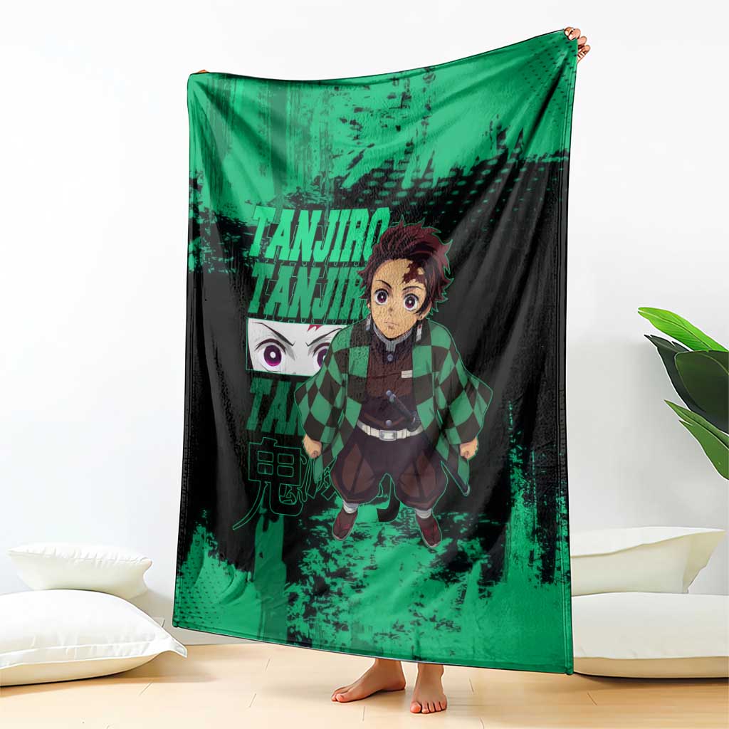 Tanjiro Kamado Demon Slayer Green Grunge Design Blanket with Determined Eyes and Classic Checkered Haori - The Mazicc