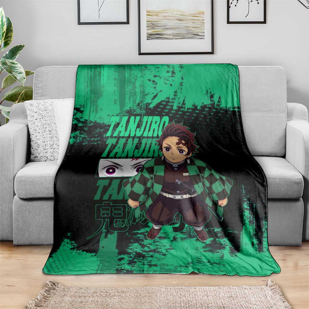 Tanjiro Kamado Demon Slayer Green Grunge Design Blanket with Determined Eyes and Classic Checkered Haori - The Mazicc