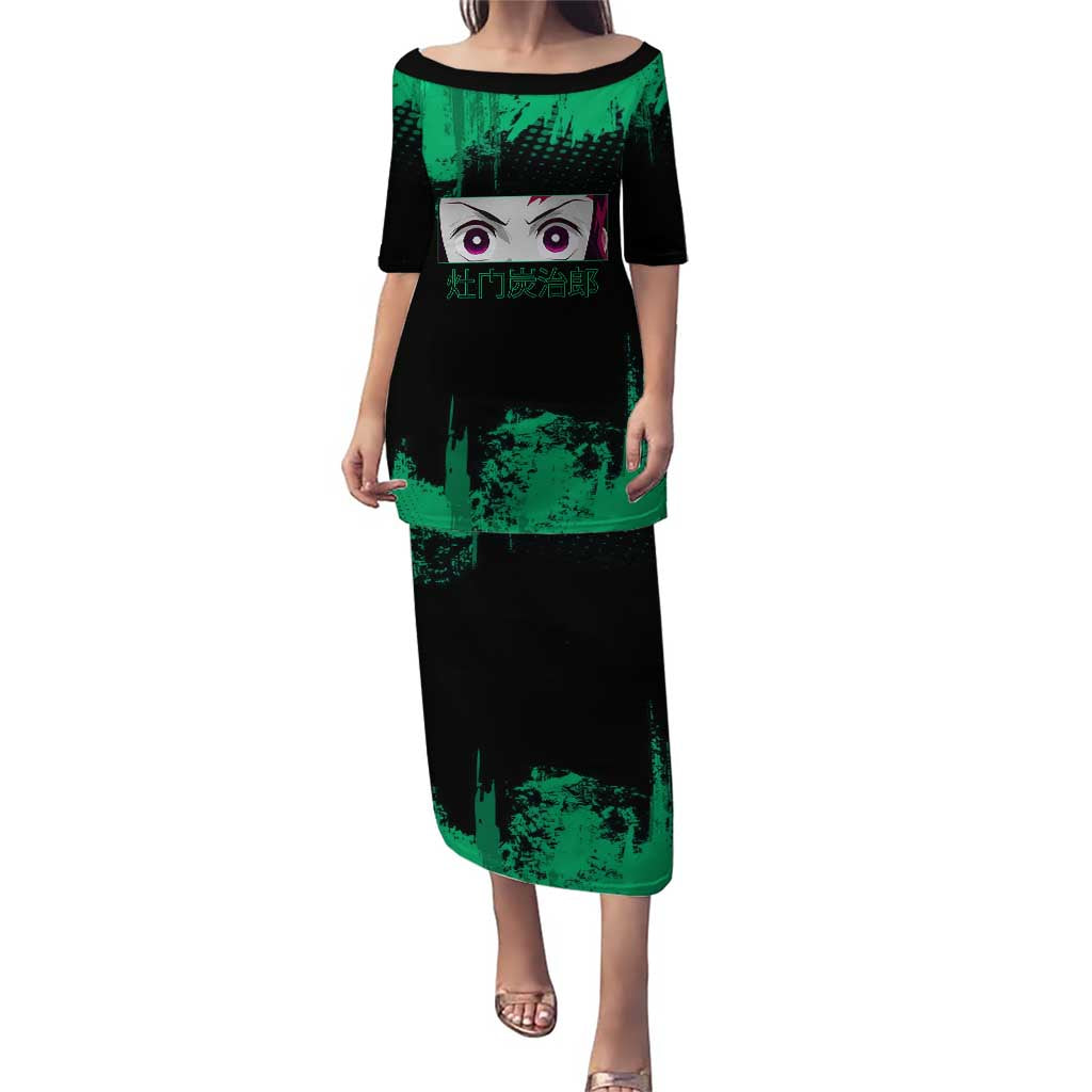 Tanjiro Kamado Demon Slayer Green Grunge Design Puletasi with Determined Eyes and Classic Checkered Haori - The Mazicc