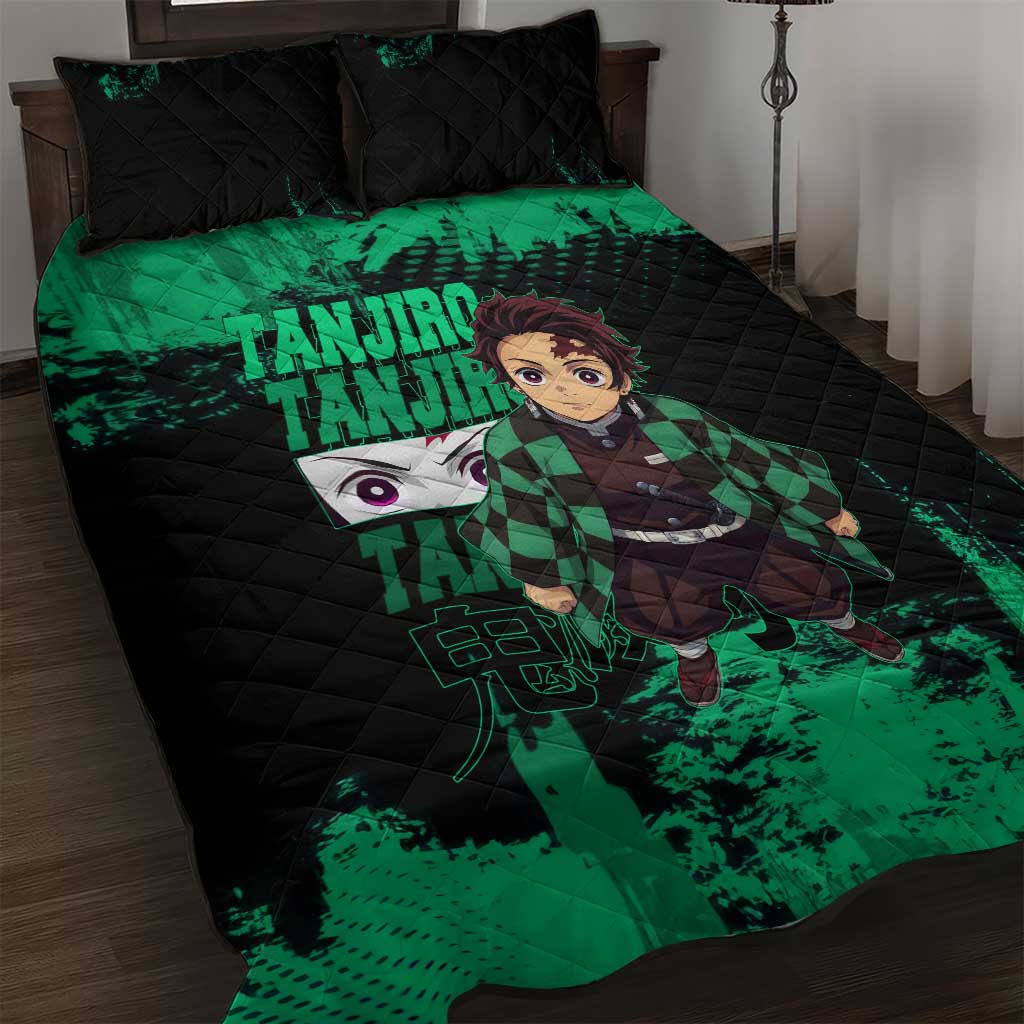 Tanjiro Kamado Demon Slayer Green Grunge Design Quilt Bed Set with Determined Eyes and Classic Checkered Haori - The Mazicc