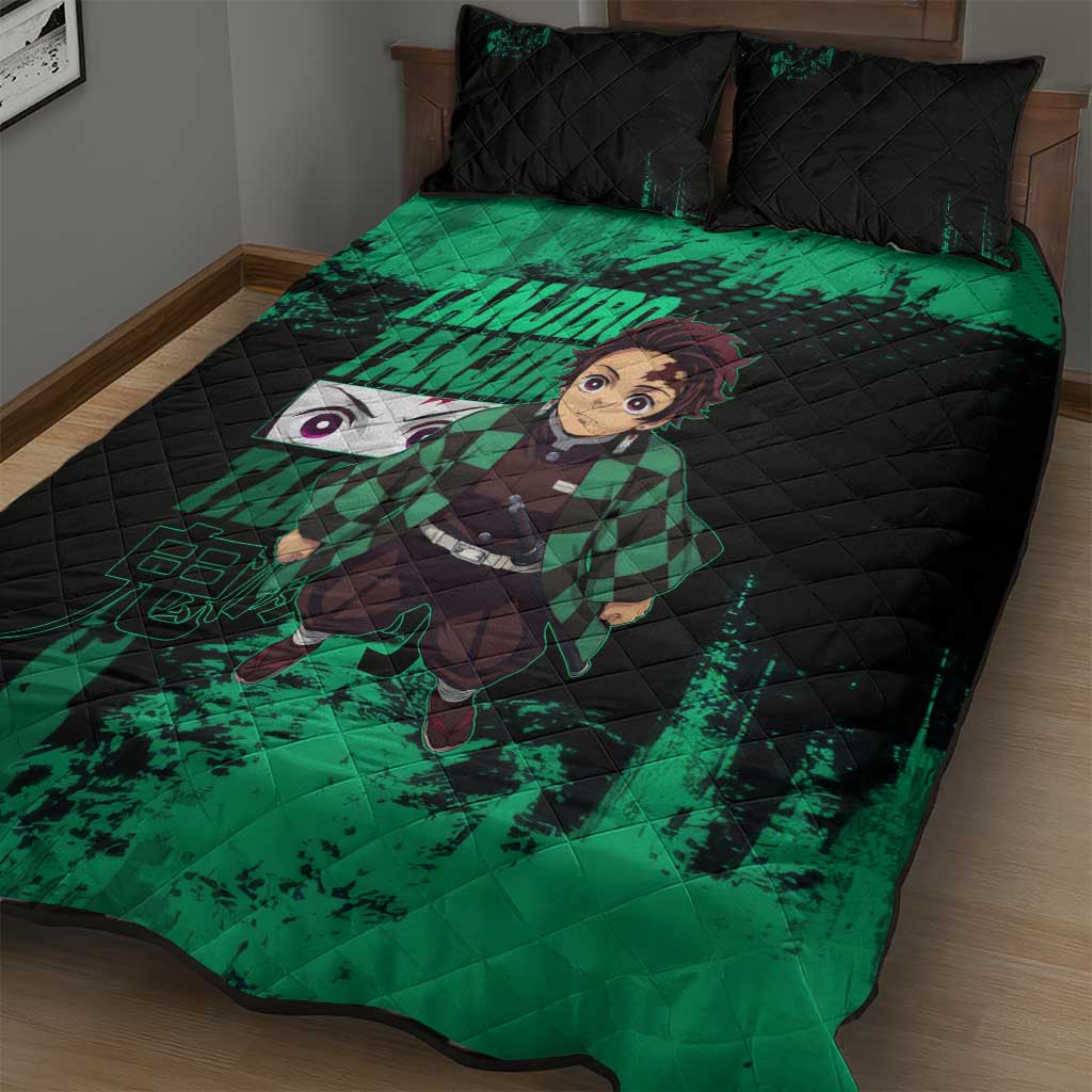 Tanjiro Kamado Demon Slayer Green Grunge Design Quilt Bed Set with Determined Eyes and Classic Checkered Haori - The Mazicc