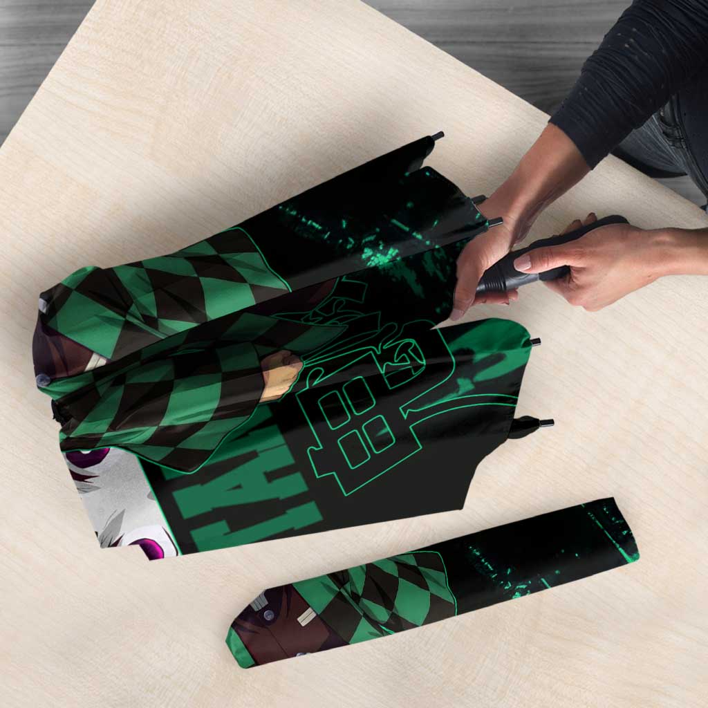 Tanjiro Kamado Demon Slayer Green Grunge Design Umbrella with Determined Eyes and Classic Checkered Haori - The Mazicc