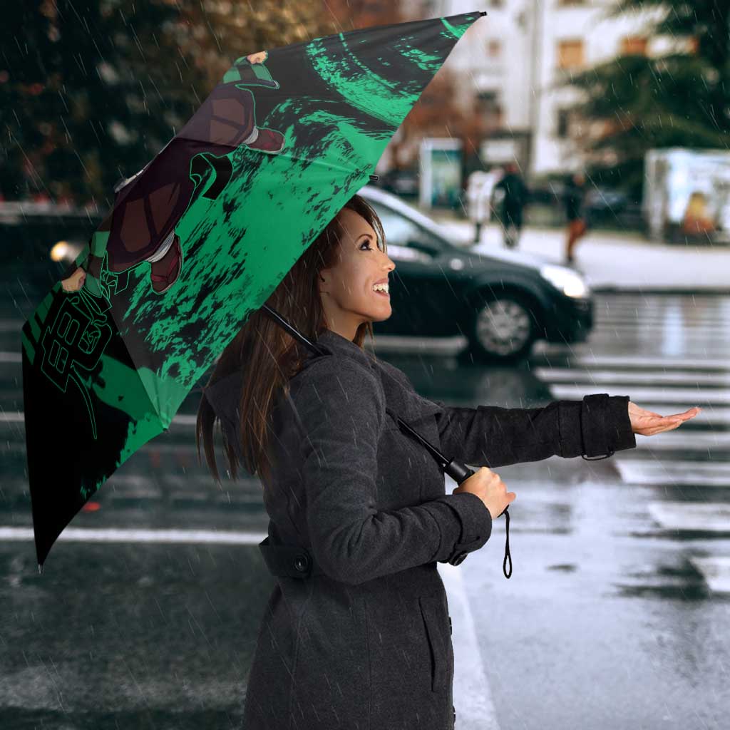 Tanjiro Kamado Demon Slayer Green Grunge Design Umbrella with Determined Eyes and Classic Checkered Haori - The Mazicc
