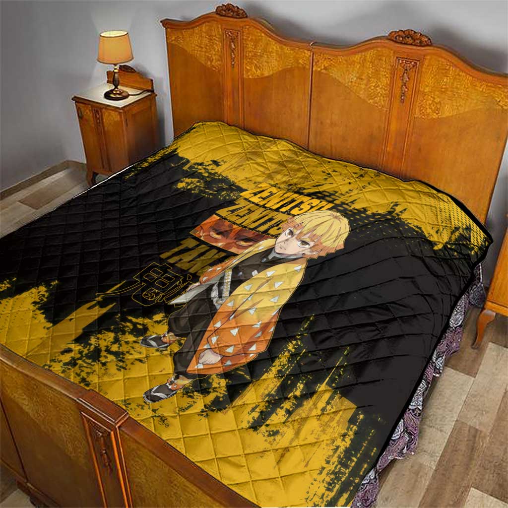 Zenitsu Agatsuma Demon Slayer Yellow Grunge Design Quilt with Lightning Eyes and Bold Pose - The Mazicc