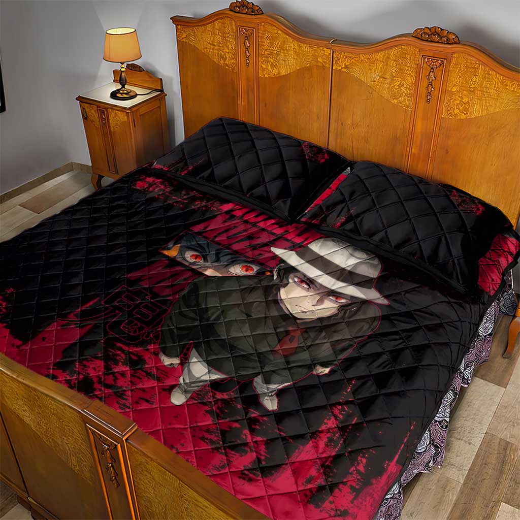 Muzan Kibutsuji Demon Slayer Red Grunge Design Quilt Bed Set with Intense Eyes and Hat Outfit Pose - The Mazicc