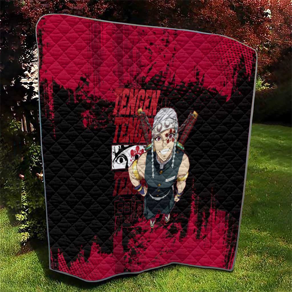 Tengen Uzui Demon Slayer Flashy Red Grunge Design Quilt with Eye Detail and Dual Sword Pose - The Mazicc