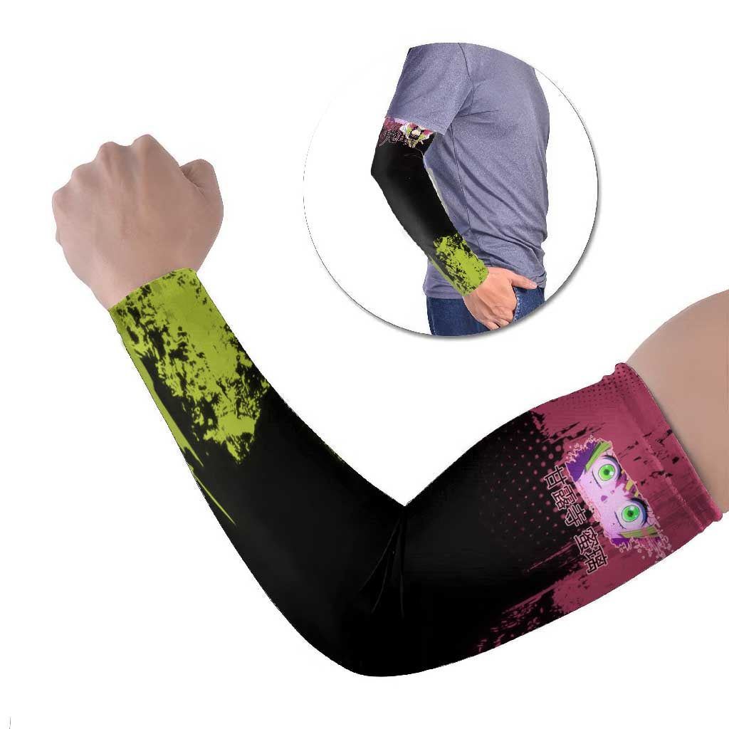 Mitsuri Kanroji Demon Slayer Pink and Green Grunge Design Arm Sleeves with Heart Eyes and Playful Pose - The Mazicc