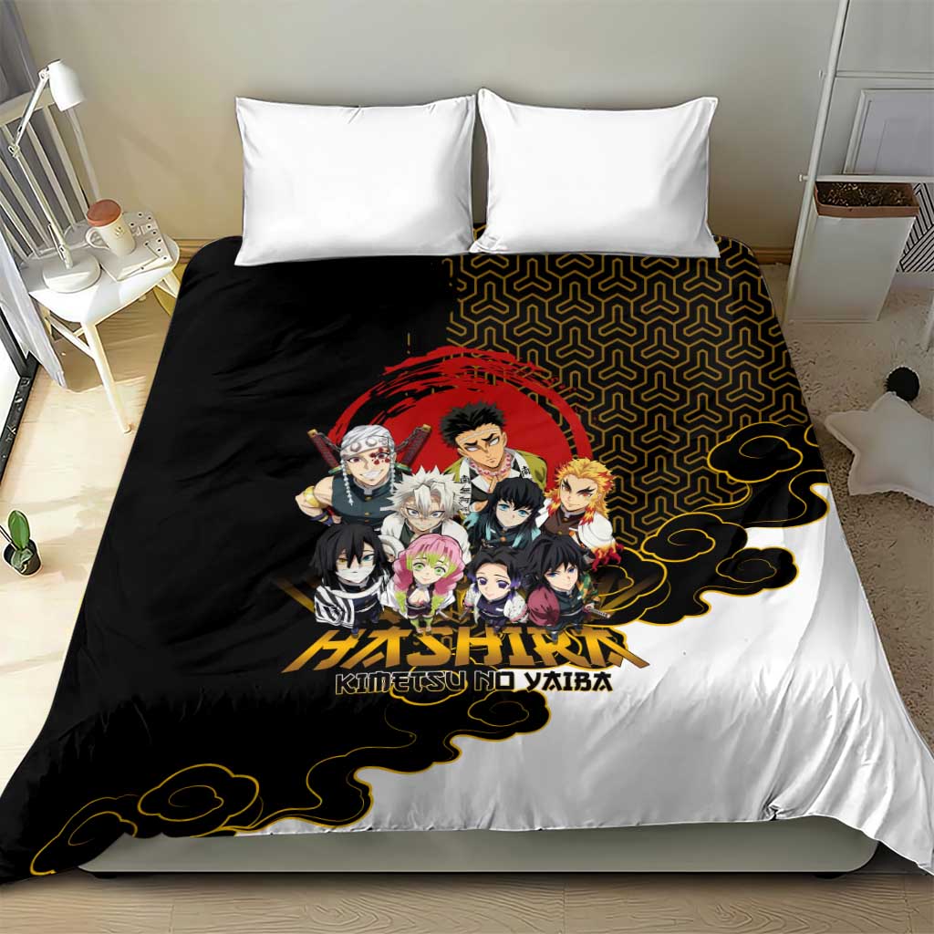 Demon Slayer Hashira Group Design Bedding Set with Gold Cloud Pattern and Stylized Kanji Motif - The Mazicc