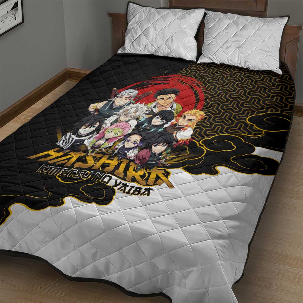 Demon Slayer Hashira Group Design Quilt Bed Set with Gold Cloud Pattern and Stylized Kanji Motif - The Mazicc