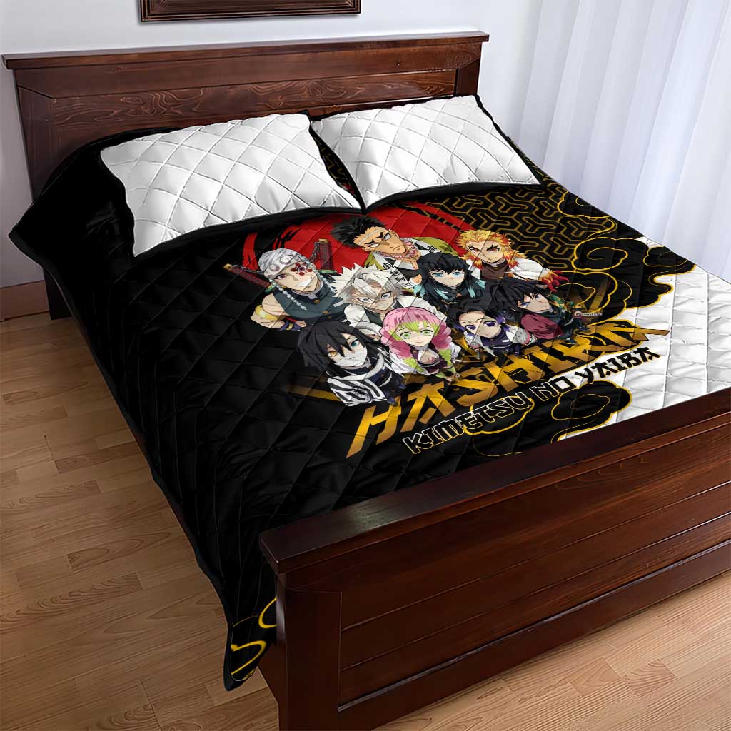 Demon Slayer Hashira Group Design Quilt Bed Set with Gold Cloud Pattern and Stylized Kanji Motif - The Mazicc