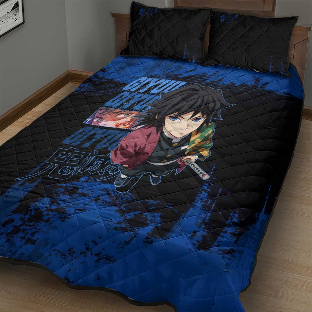 Giyu Tomioka Demon Slayer Blue Grunge Design Quilt Bed Set with Intense Eyes and Sword Stance - The Mazicc