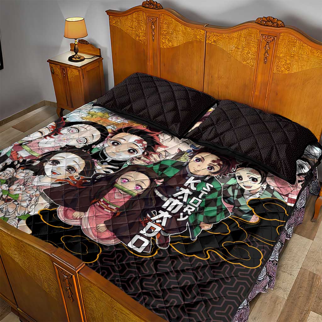 Kamado Siblings Demon Slayer Collage Design Quilt Bed Set with Tanjiro and Nezuko in Scenic Background - The Mazicc