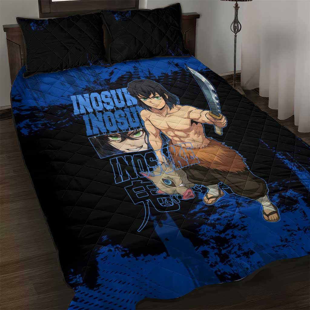 Inosuke Hashibira Demon Slayer Blue Grunge Design Quilt Bed Set with Boar Mask and Dual Sword Pose - The Mazicc