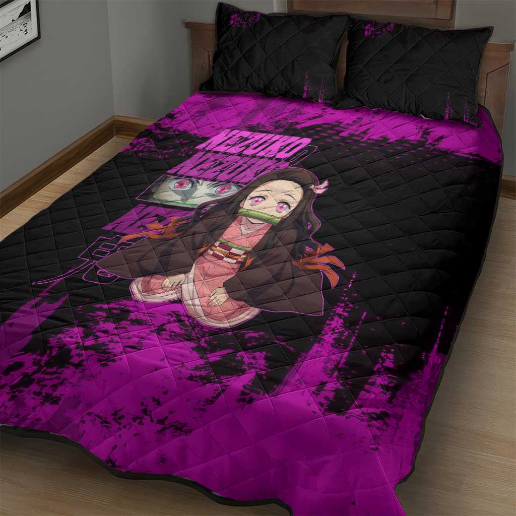 Nezuko Kamado Demon Slayer Pink Grunge Design Quilt Bed Set with Fierce Eyes and Cute Sitting Pose - The Mazicc